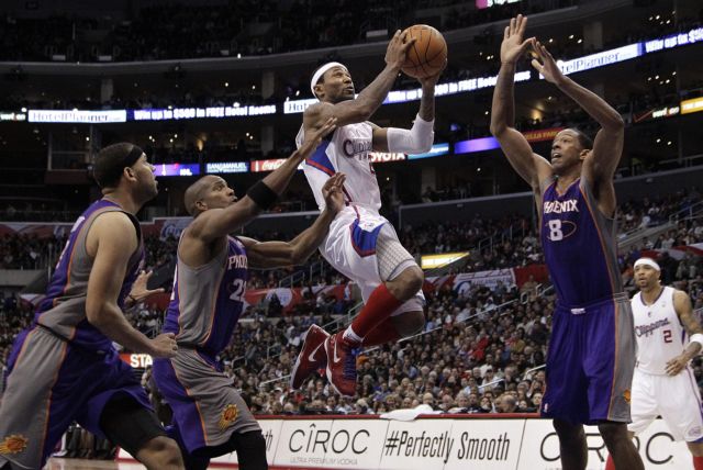 Νοβίτσκι και νίκη για τους Ντάλας Μάβερικς